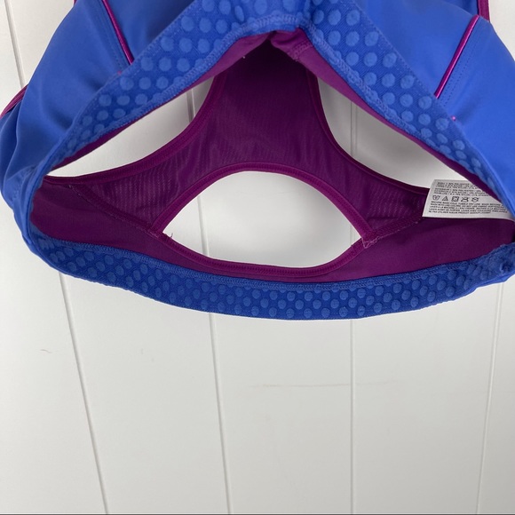 Moving Comfort Sports Bra Size M - Picture 5 of 8